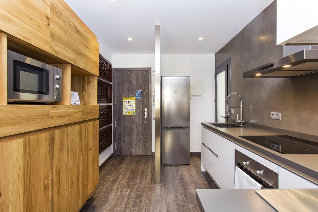 Apartment 1 Bedroom Carrer Del Poeta Cabanyes *